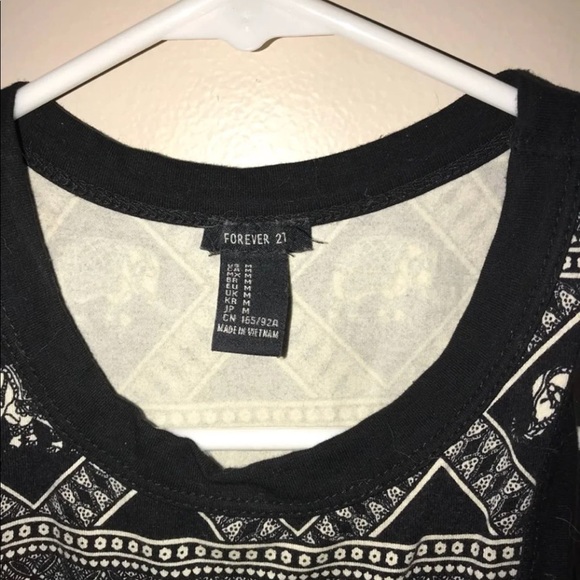 Elephant crop Top - Picture 3 of 4